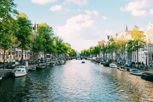 Road Tolls in the Netherlands 2026: A Carrier’s Guide
