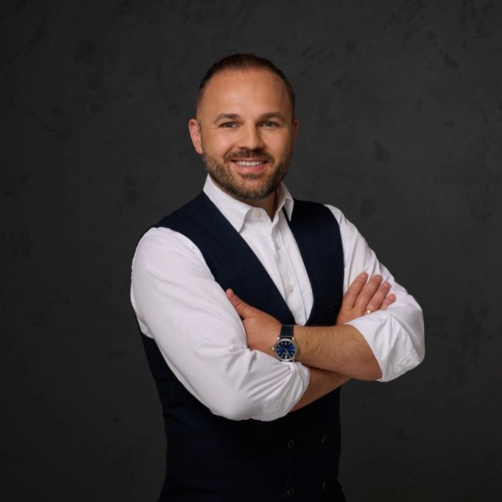 Adrian Mirowski